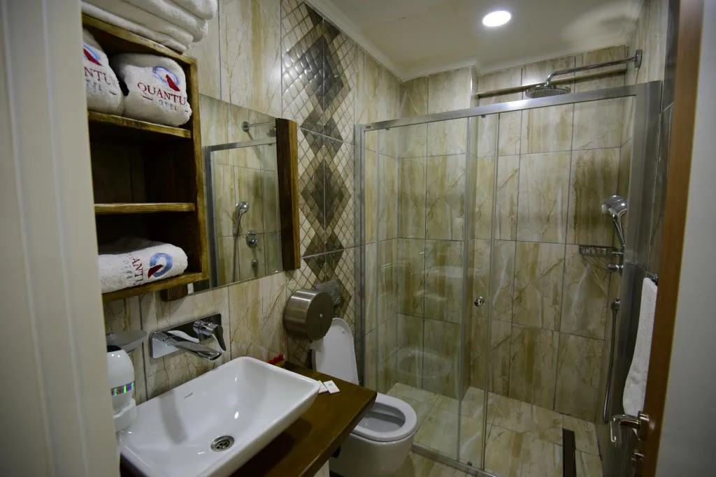 Çift Kişilik,Bahçe Manzaralı