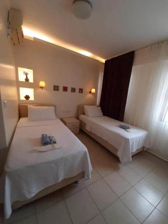 Çift Kişilik,Şehir Manzaralı