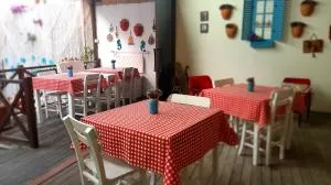 Delos Otel