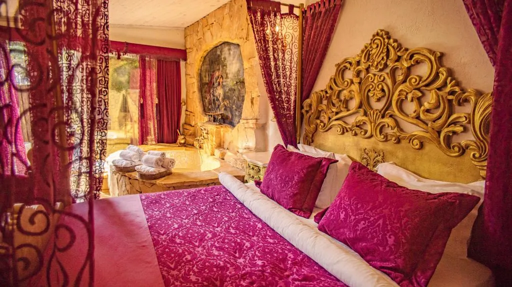 Queen Suite,Nehir Manzaralı