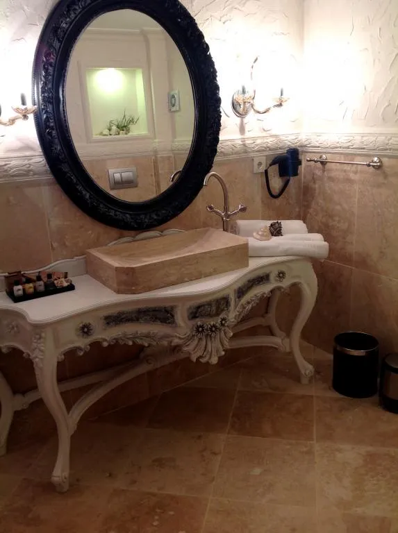 Deluxe Suite ,Nehir Manzaralı