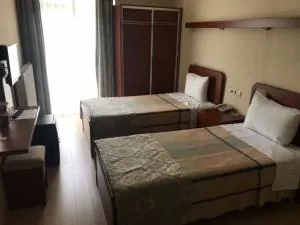 Çakabey Hotel