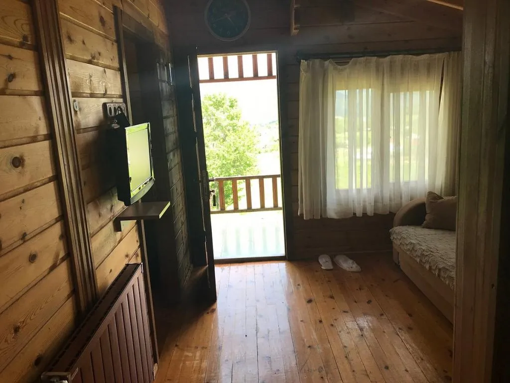 Bungalow 4 Kişilik Oda,Dağ Manzaralı,Balkonlu