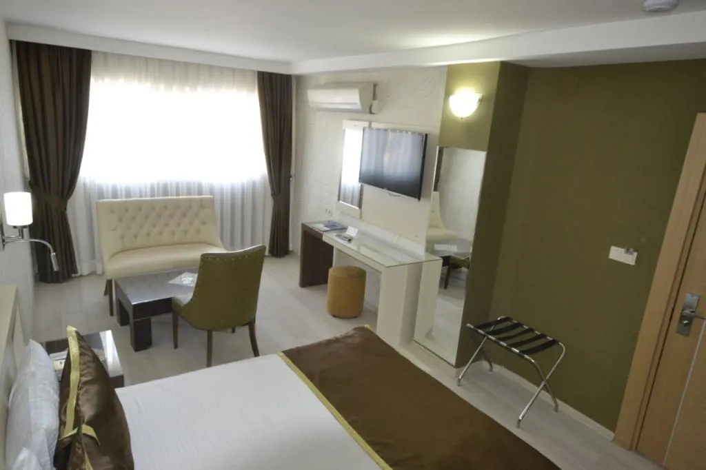 Standart Oda,Şehir Manzaralı
