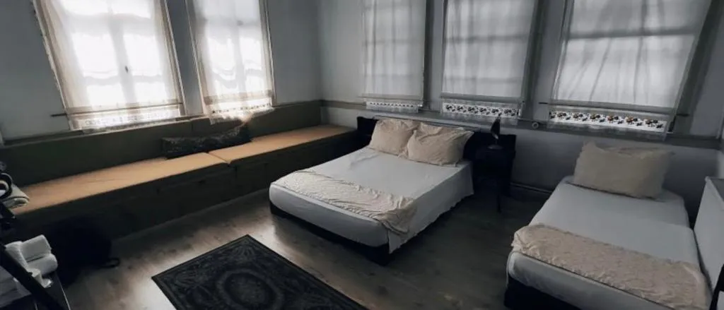 Standart Oda 3 Kişilik