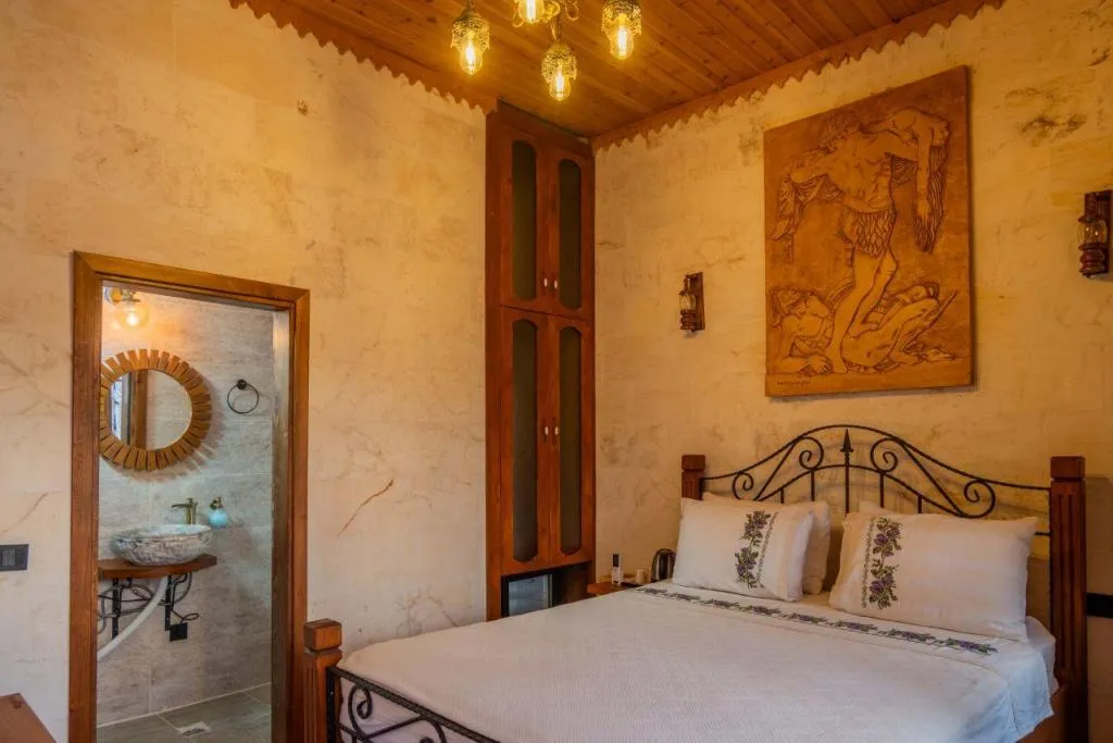 Double Room 2
