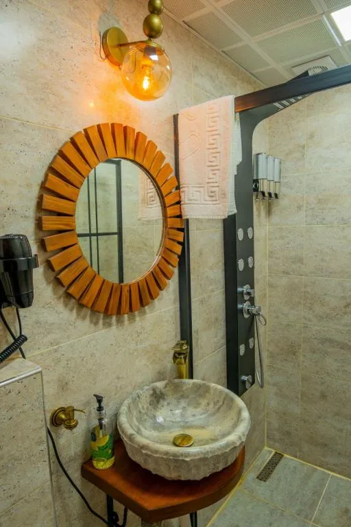 Double Room 2