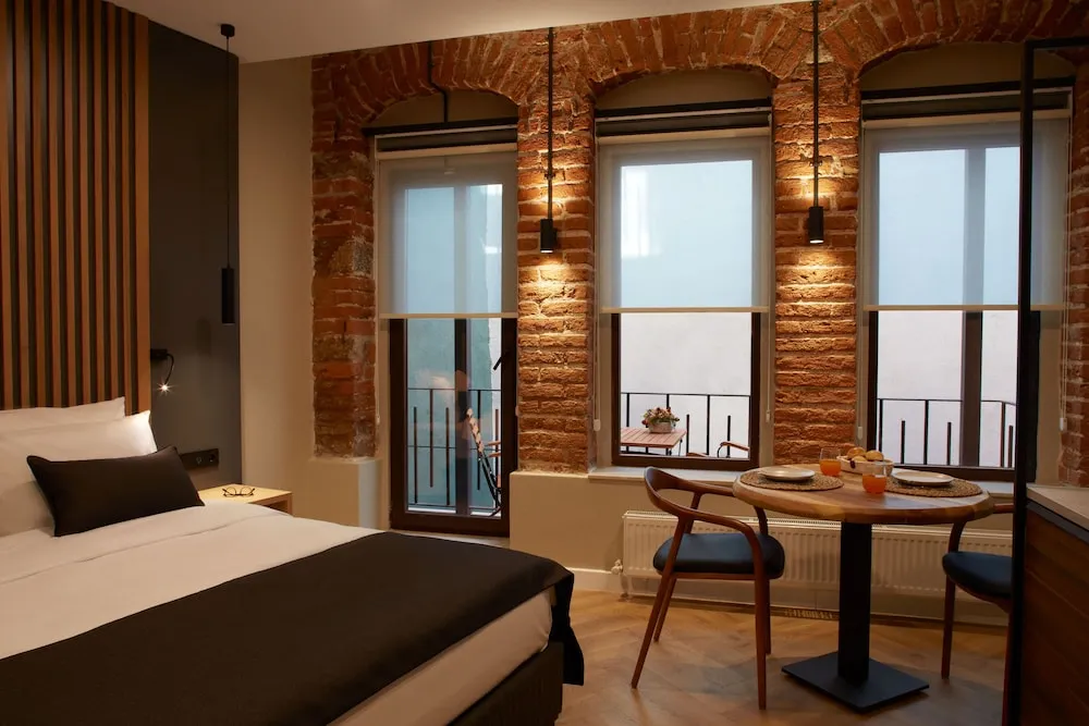 Deluxe Room with Balcony