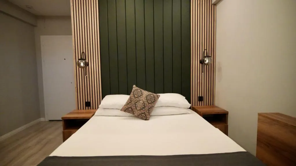 Standart oda şehir manzaralı