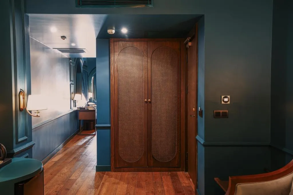 Suite,Avlu Manzaralı,Klimalı