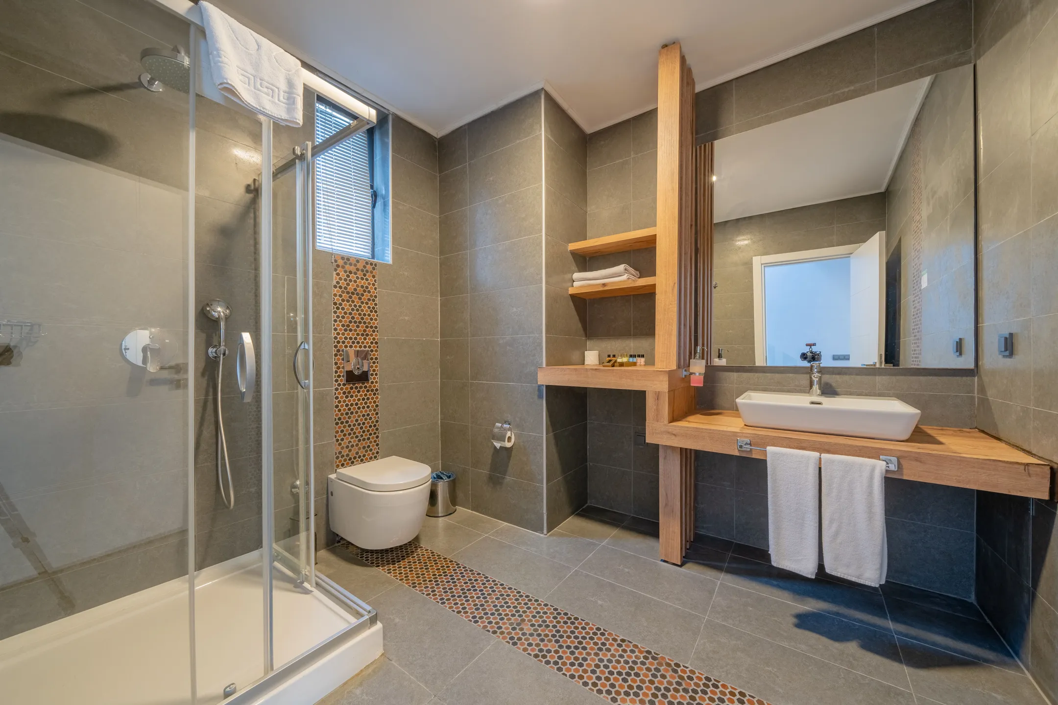 Villa Kısmi Havuz- Kısmi Deniz Manzaralı