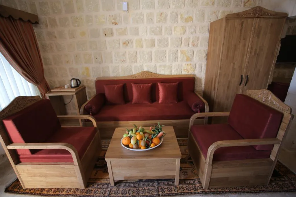 King Suite Taş Oda