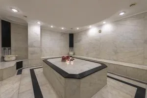 Crowne Plaza Antalya