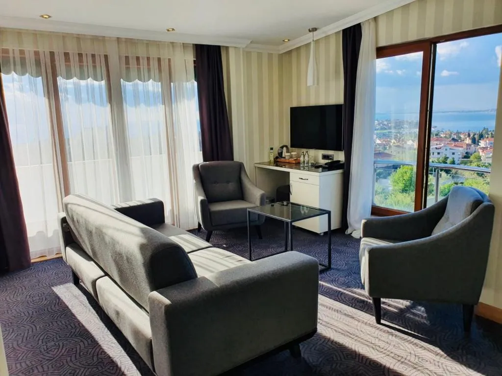Suite,Deniz Manzaralı,Jakuzili