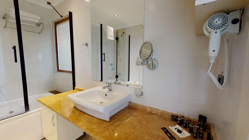 Suite,Deniz Manzaralı,Jakuzili