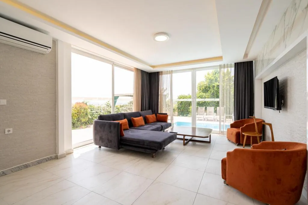 Deluxe Villa
