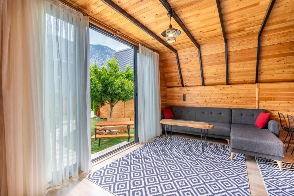 Deluxe Oda,Dağ Manzaralı,Jakuzili