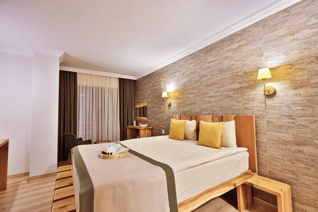 STANDART Bahçe-Havuz-Deniz Manzaralı
