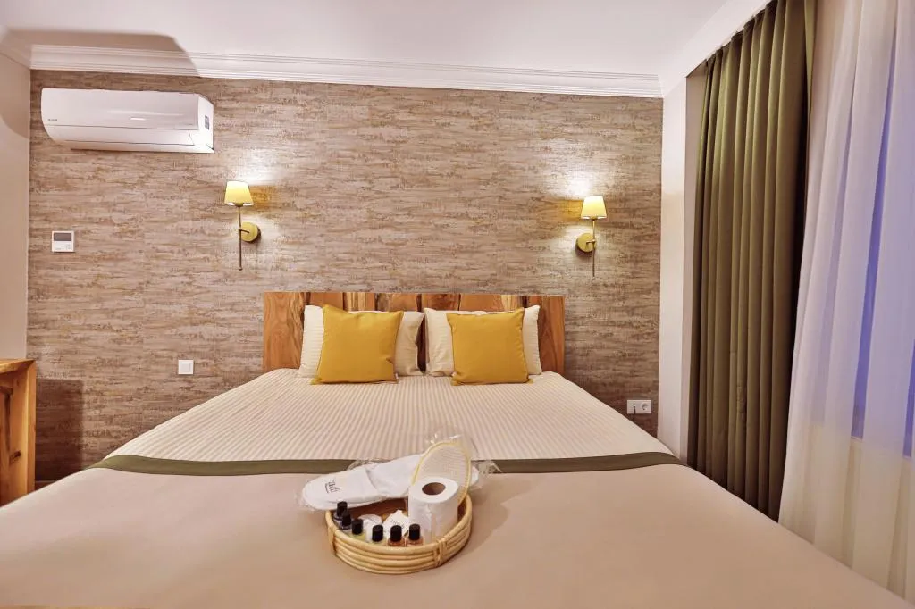 STANDART Bahçe-Havuz-Deniz Manzaralı