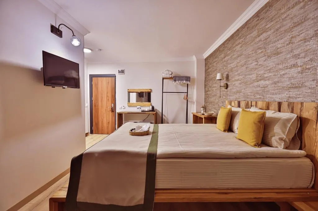 STANDART Bahçe-Havuz-Deniz Manzaralı