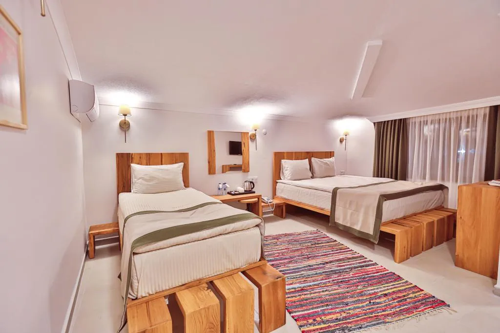 Suite Bahçe-Havuz-Deniz Manzaralı