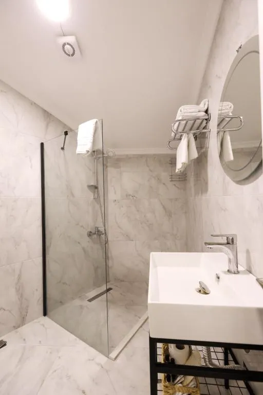 Suite Bahçe-Havuz-Deniz Manzaralı