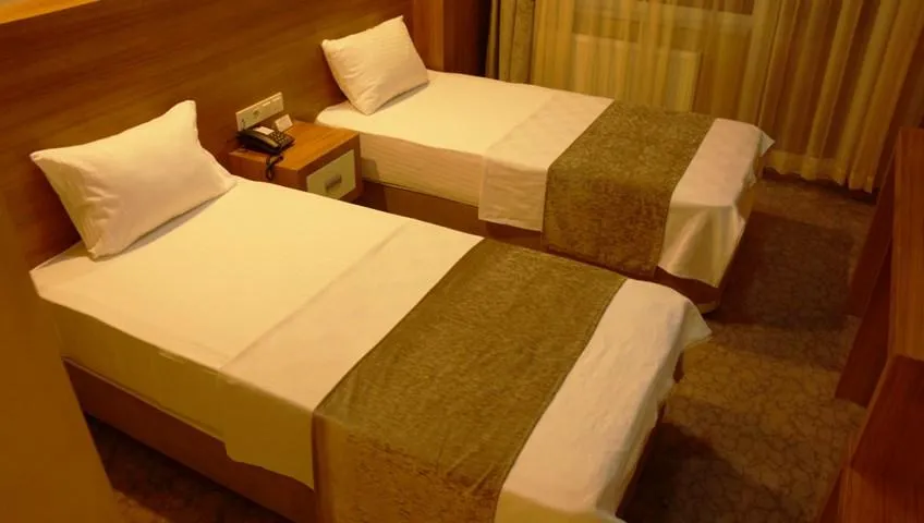 Standart Çift Kişilik Oda