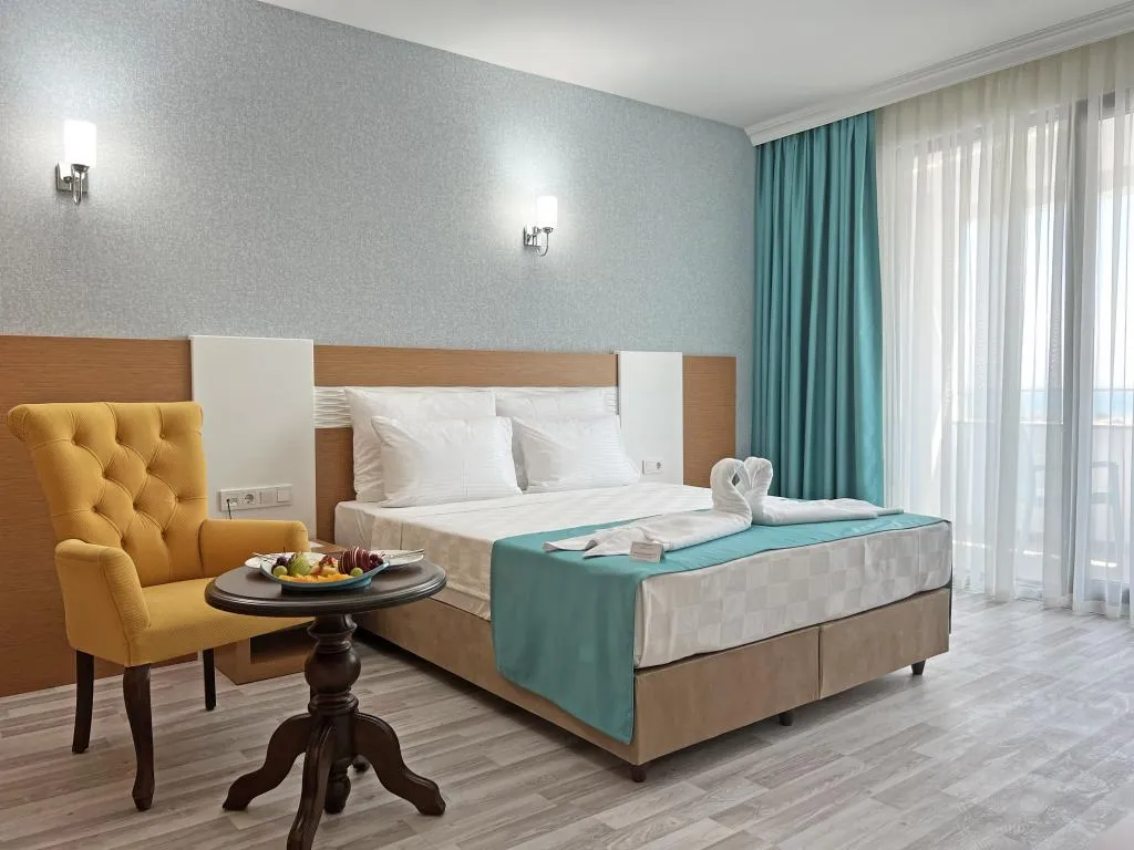 Standart Oda,Deniz Manzaralı,Balkonlu