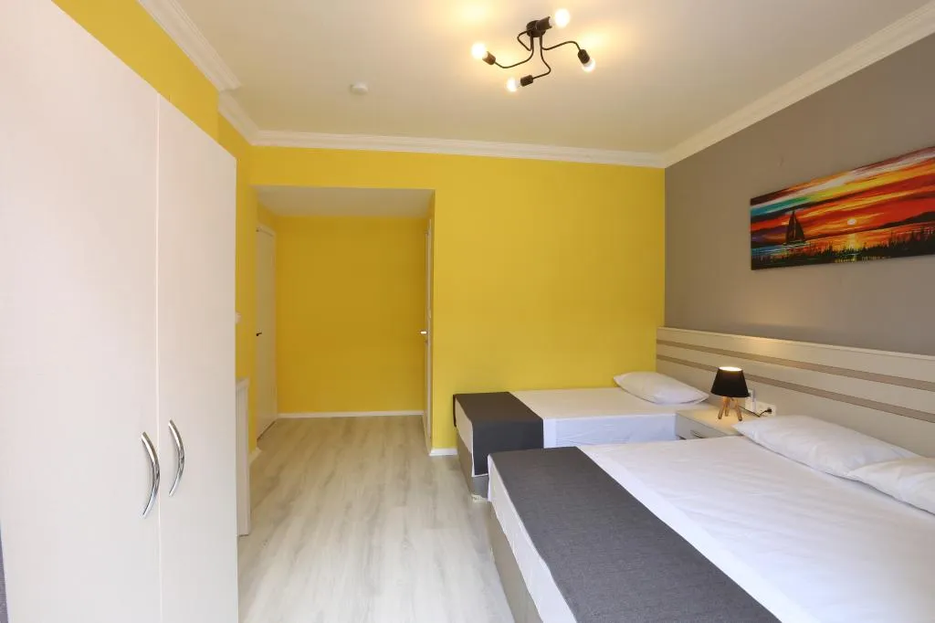 STANDART ÜÇ KİŞİLİK ODA