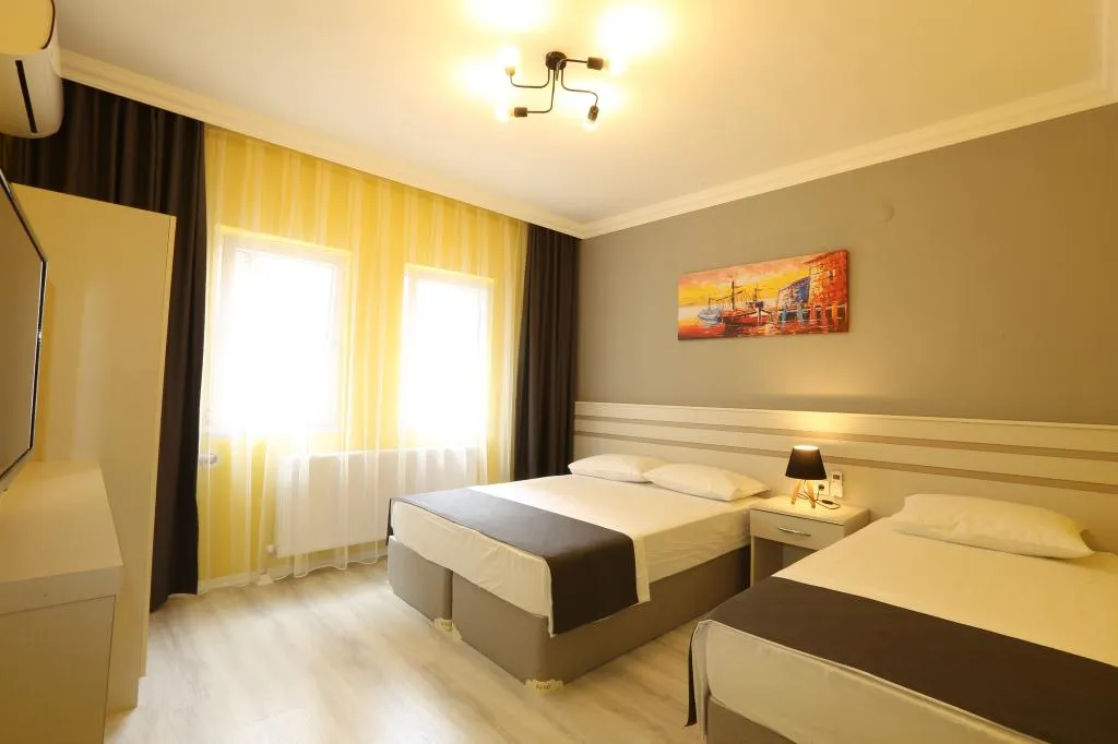 STANDART ÜÇ KİŞİLİK ODA