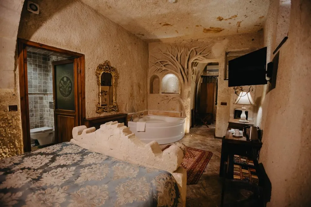 Suite,Vadi veya Bahçe Manzaralı,Jakuzili