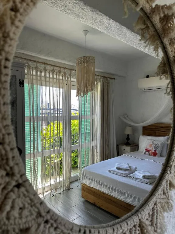 Deluxe Suite,Havuz veya Bahçe Manzaralı