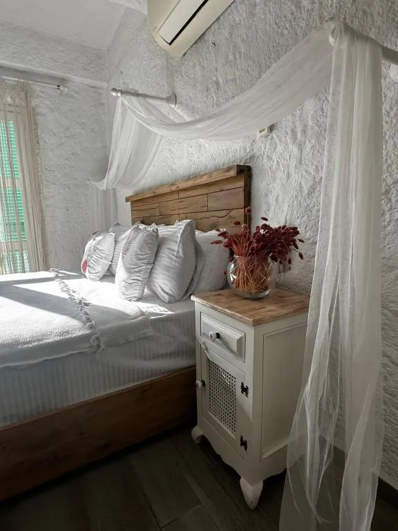 Deluxe Suite,Havuz veya Bahçe Manzaralı