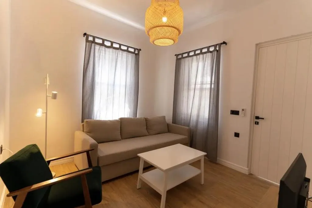 Aile Suiti,Bahçe veya Sokak Manzaralı,Giriş Katı