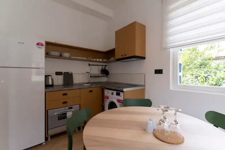 Aile Suiti,Bahçe veya Sokak Manzaralı,1. Kat