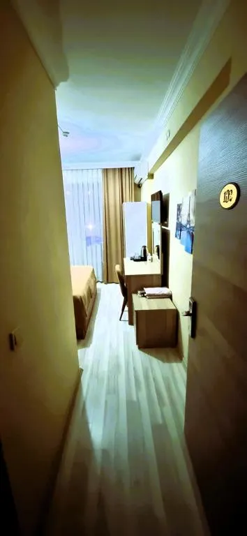 Standart Oda, Dağ Manzaralı, 