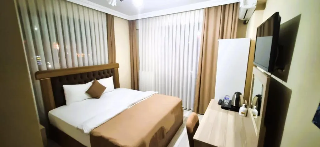 Standart Oda, Dağ Manzaralı, 