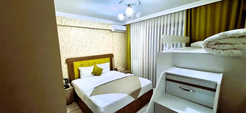 Ranzalı Aile Odası, Şehir Manzaralı, Balkonlu, 