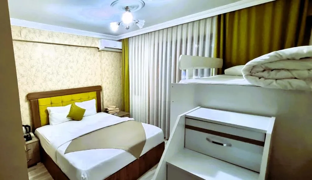 Ranzalı Aile Odası, Şehir Manzaralı, Balkonlu, 