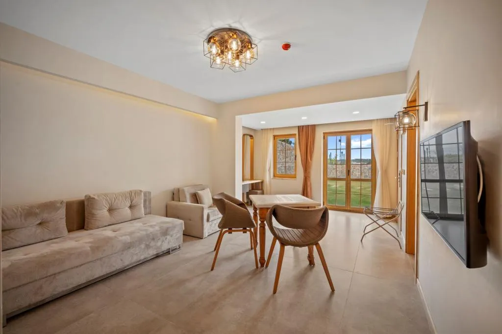 Suite,Bahçe Manzaralı,Aileye Özel