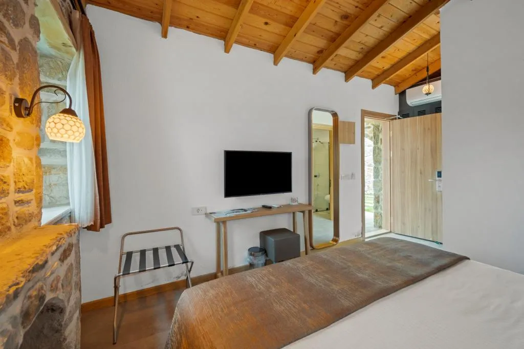 Çift Kişilik,Bahçe Manzaralı,Verandalı