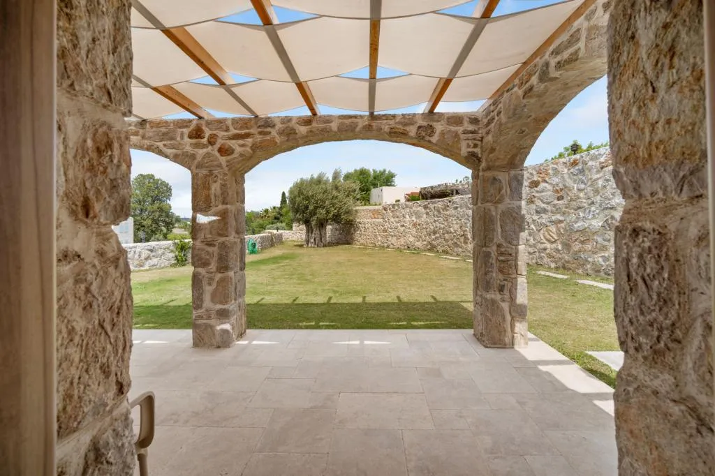 Çift Kişilik,Bahçe Manzaralı,Verandalı