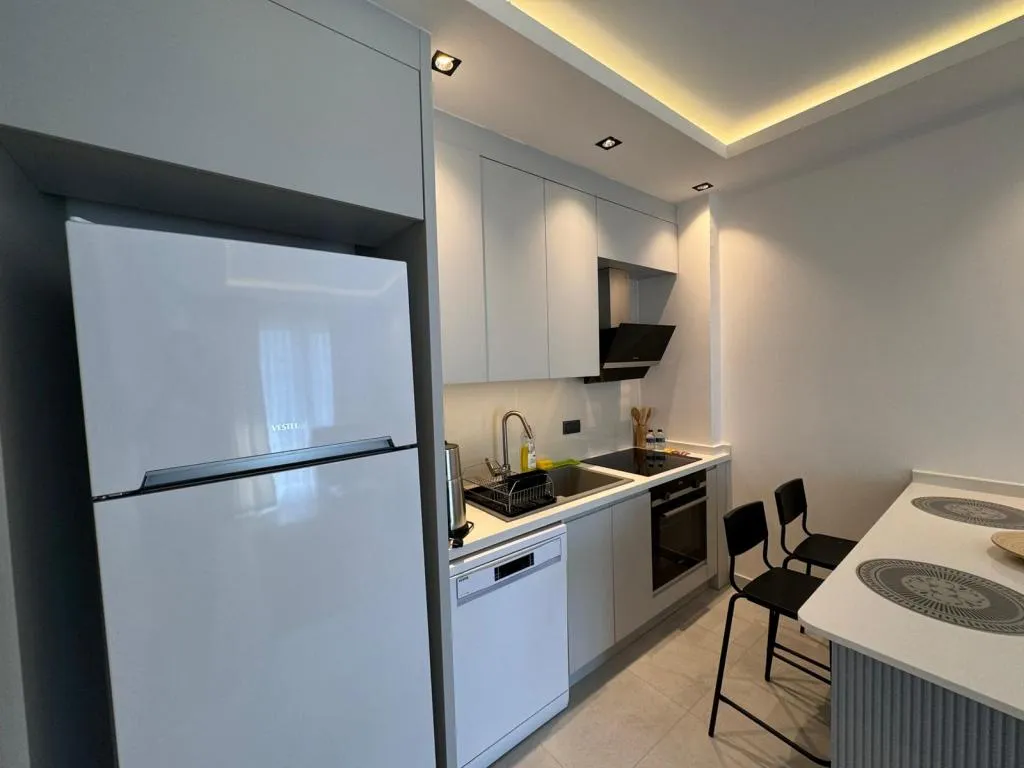 1+1 Deniz Manzaralı Daire