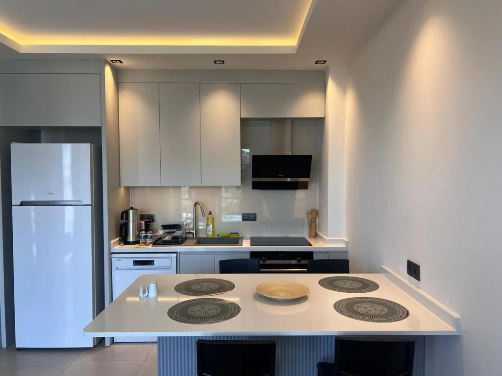 1+1 Deniz Manzaralı Daire