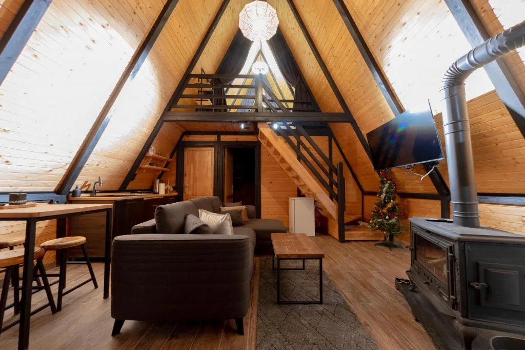 Bungalow,Doğa Manzaralı,Isıtmalı Özel Havuzlu