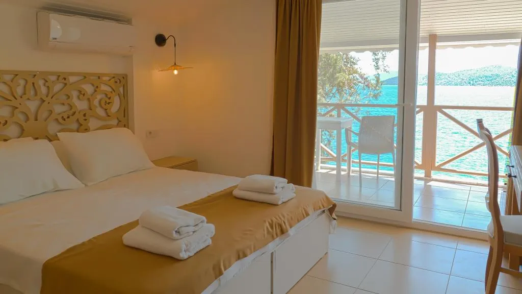 Deluxe Oda Balkonlu,Deniz Manzaralı,Balkonlu