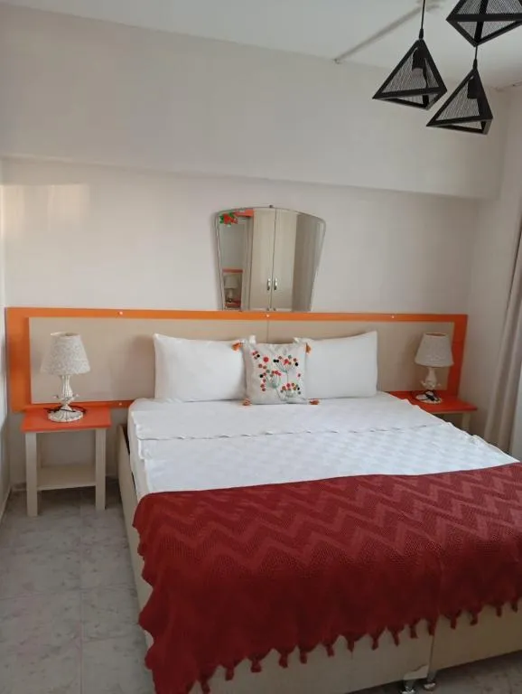 1+1 Daire,Bahçe Manzaralı,Balkonlu