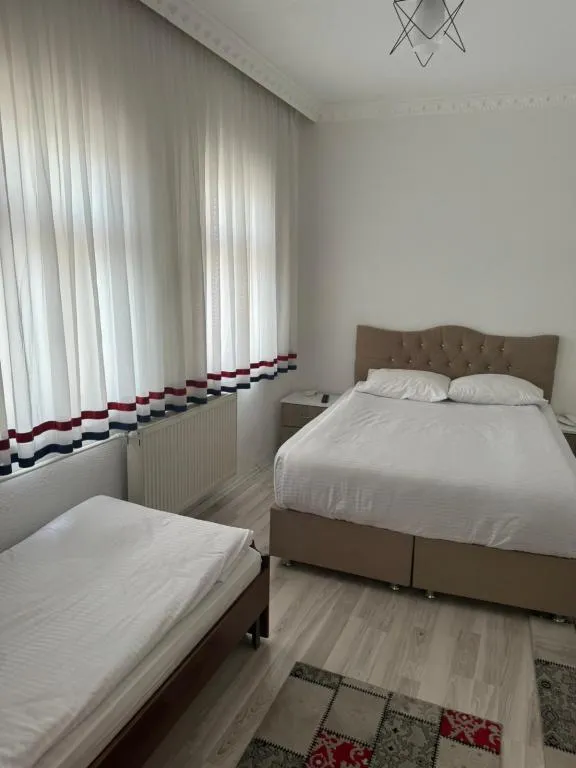 Aile Odası, Şehir veya Dağ Manzaralı, 2. Kat,