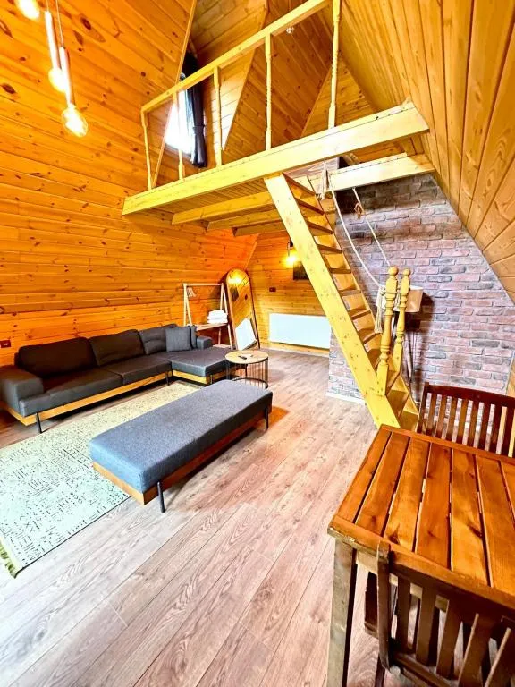 Bungalow,Bahçe Manzaralı,Özel Havuzlu
