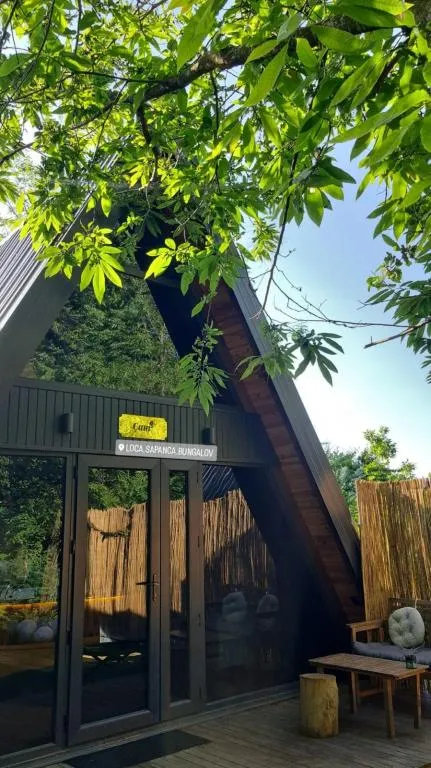 Jakuzili Bungalow ,Doğa Manzaralı,Isıtmalı Özel Havuzlu